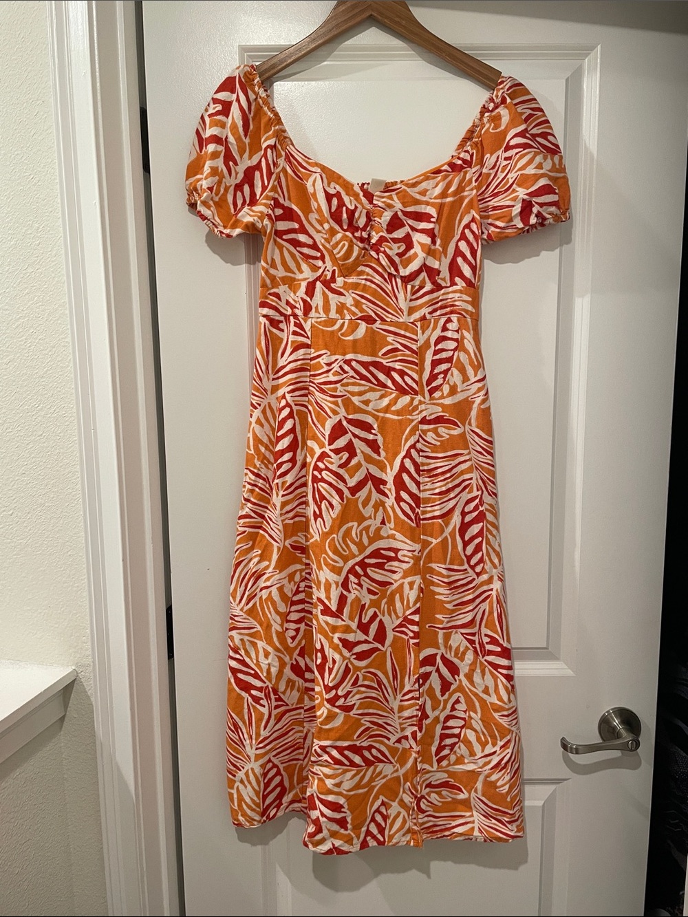 Jessica Simpson Orange & Red Leaf-Print Puff-Sleeve Midi Dress small